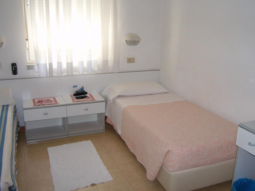 Hotel Carla 3*
